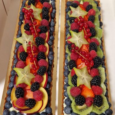 Gâteau événement fruits